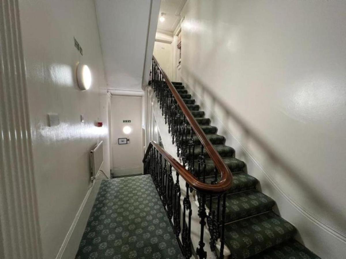 Hotel 63 London Eksteriør billede